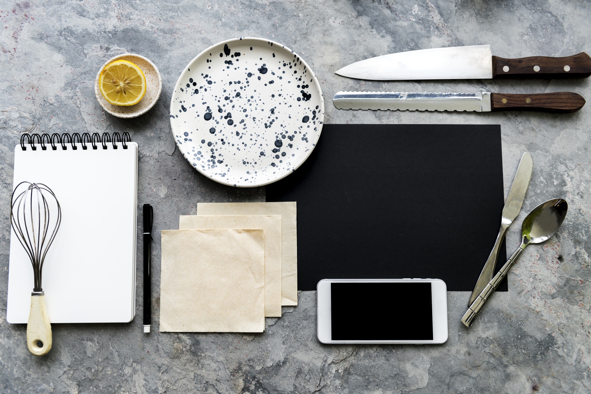 Pricing mood photo with utensils